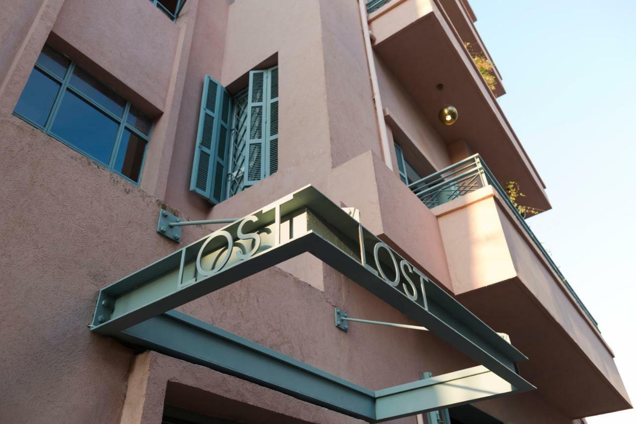 Hotel Lost Gemmayzeh Beirut Exteriör bild